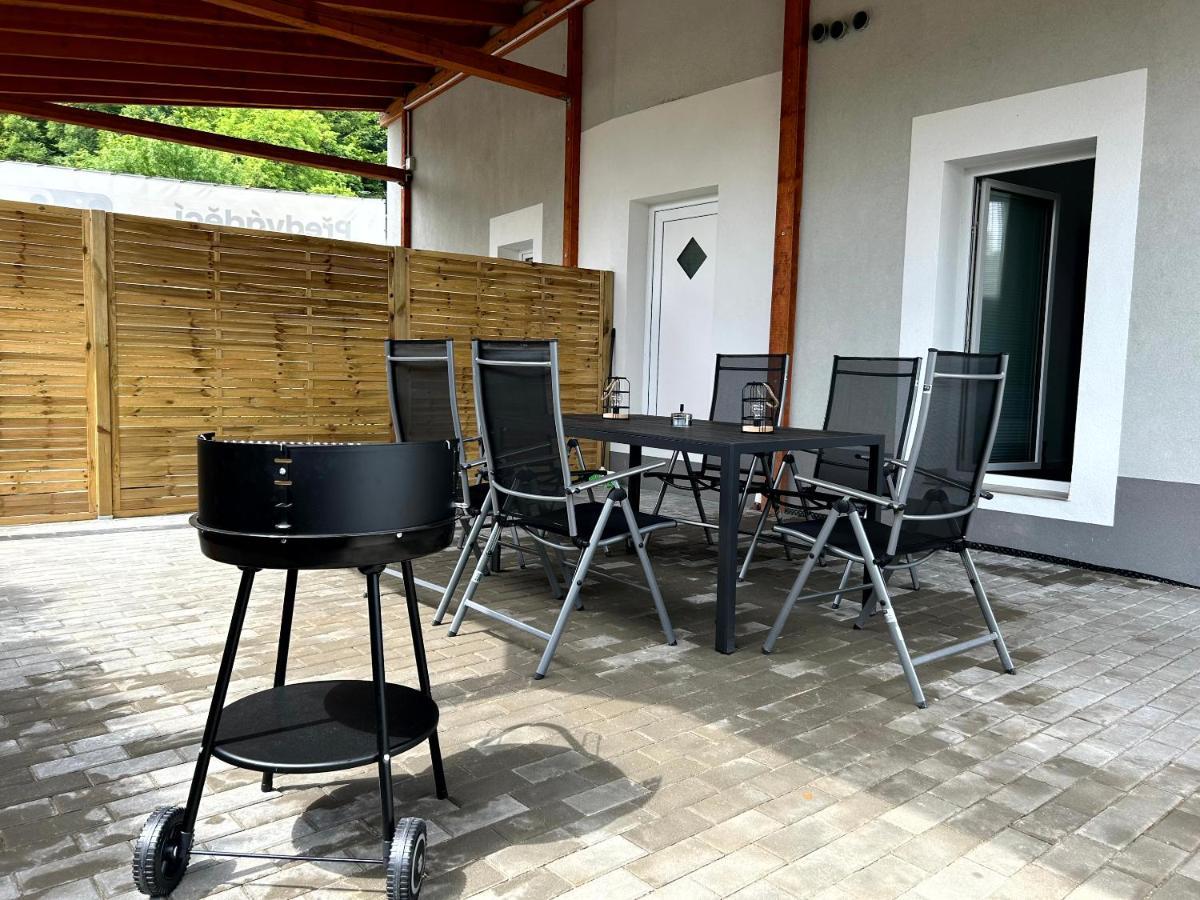 Breza House Apartments Zlín Exterior foto